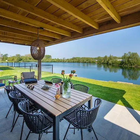 Nyaraló Parc Maasresidence *